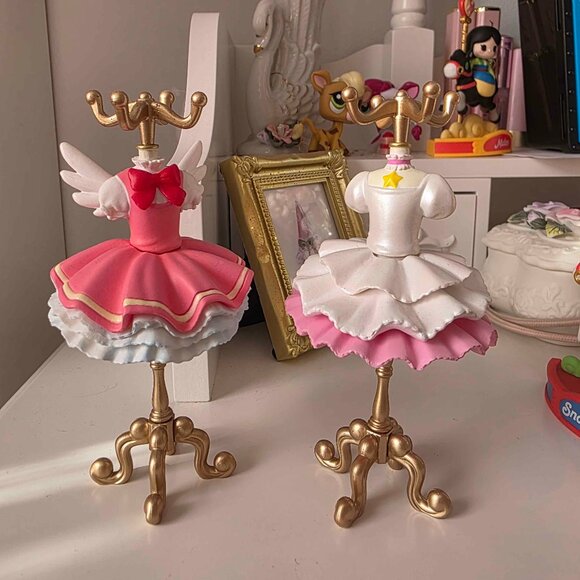 Bandai Cardcaptor Sakura Clothes Hanger Anime Figures Lot - Picture 1 of 2